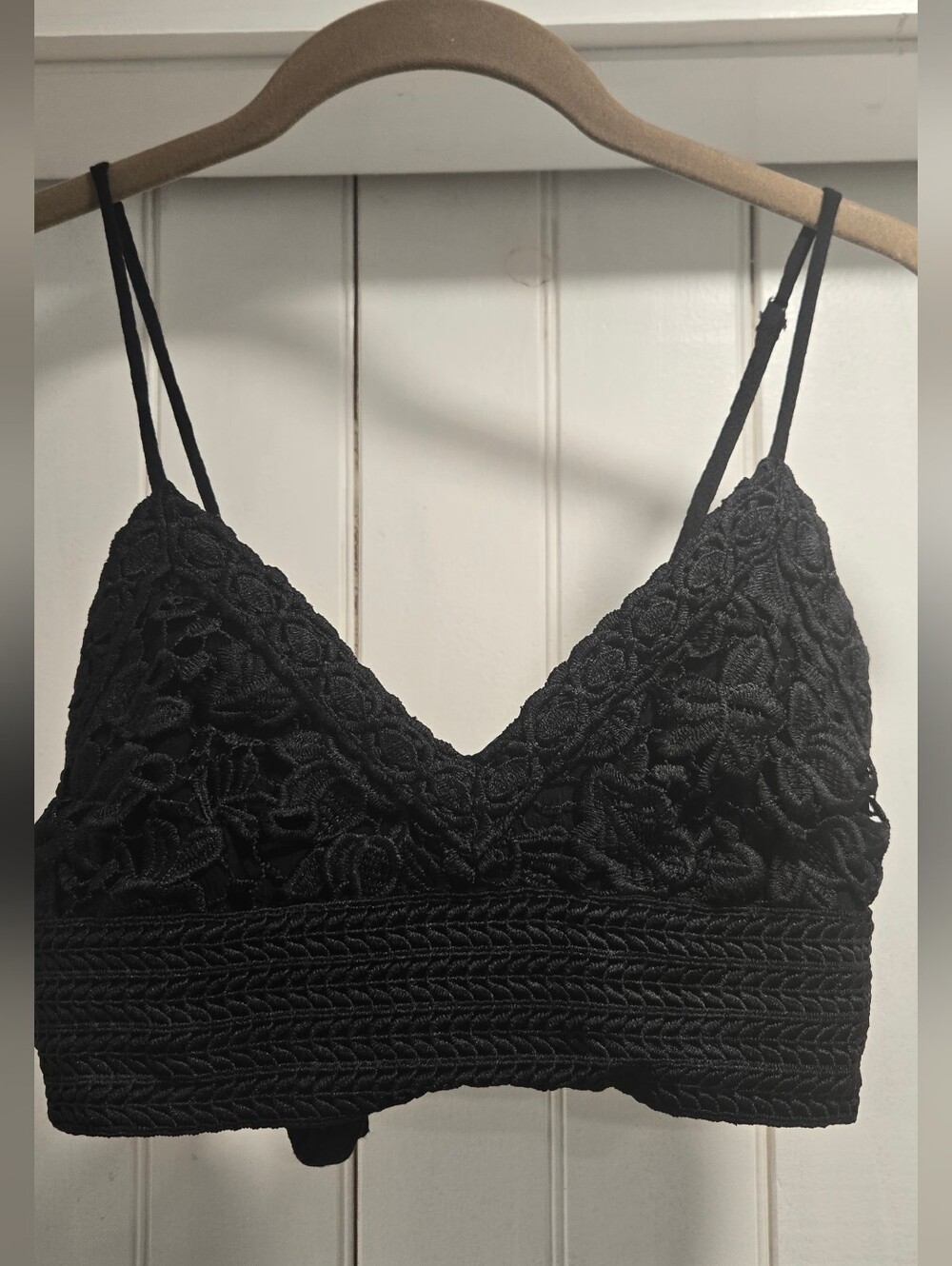 Aeropostale Black Lace Crochet Crop Top